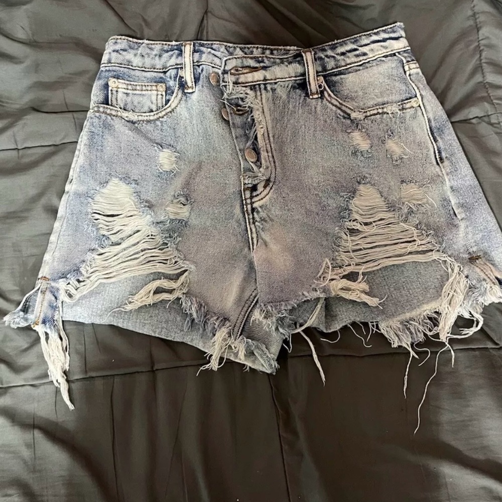Signature 8 Ripped Jean Shorts